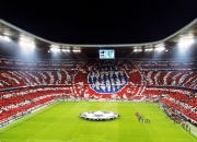 PG游戏APP-赛道新秩序，索伯横扫法拉利，汉密尔顿点燃赛场之夜