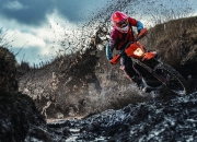 PG电子娱乐在线-独行侠绝境逢生，克莱关键回合一剑封喉，森林狼饮恨达拉斯