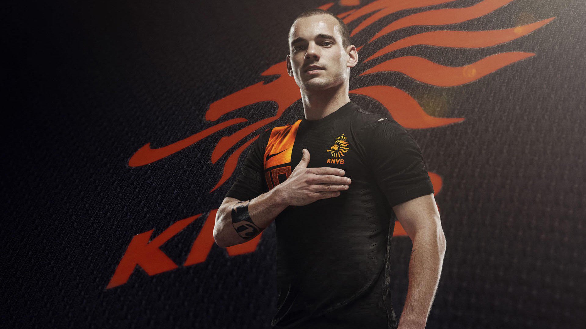 赛道与球场，F1新赛季揭幕战与广厦横扫黄蜂的双重焦点