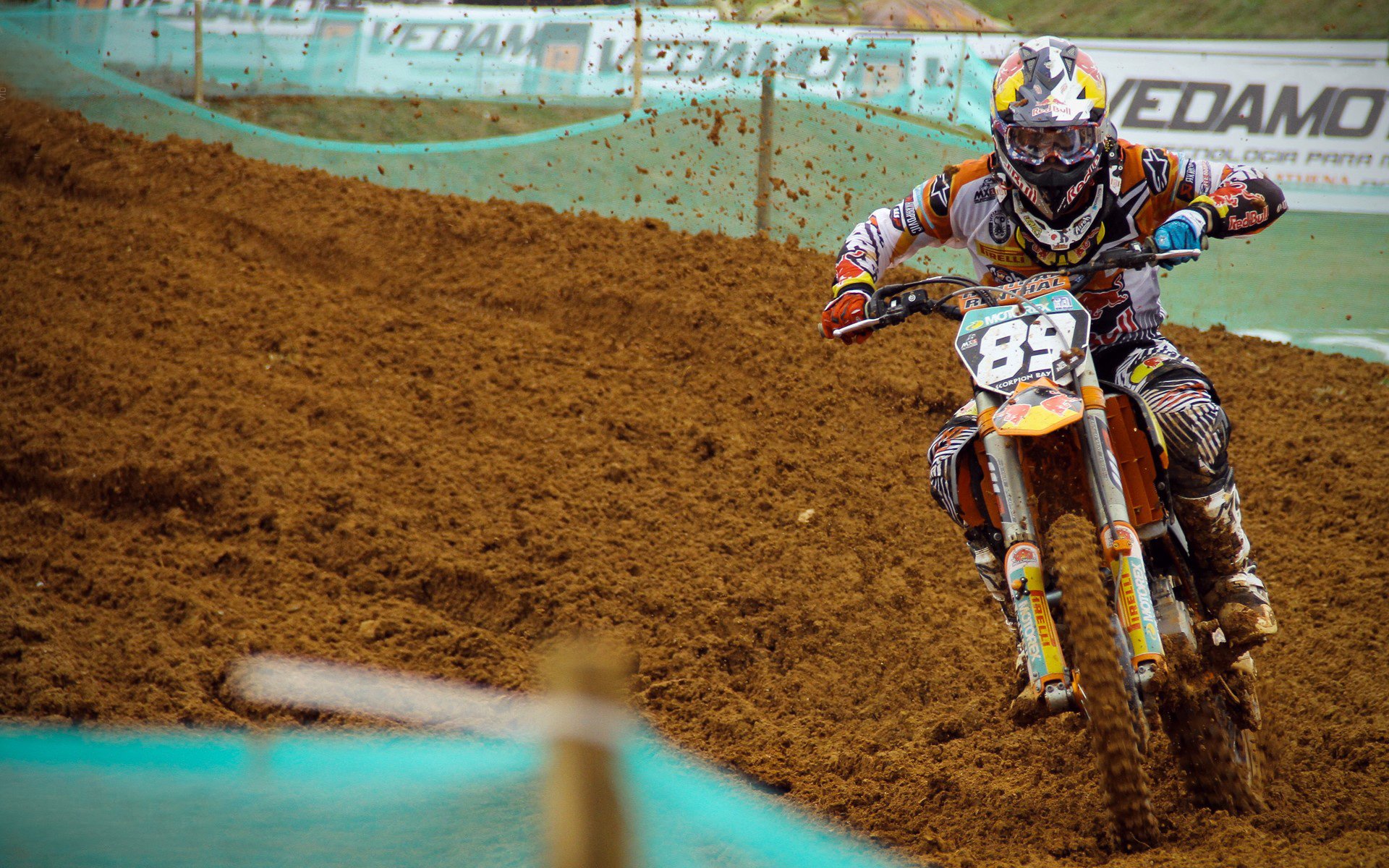 绿茵场上的征服与传奇，当葡萄牙踏平巴西，莫德里奇用连续得分拉开时代差距